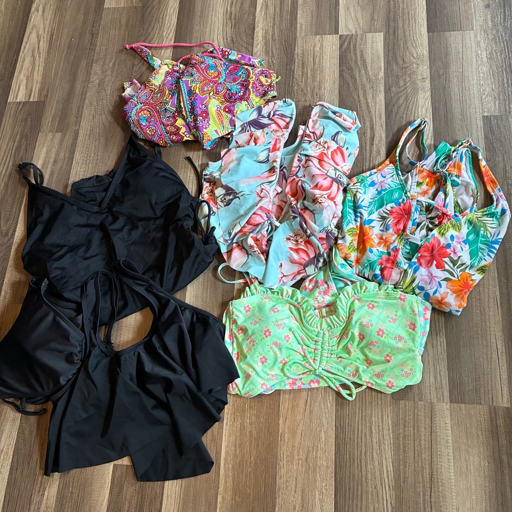 Bundle Of 6 Women’s Swimsuits SZ XL